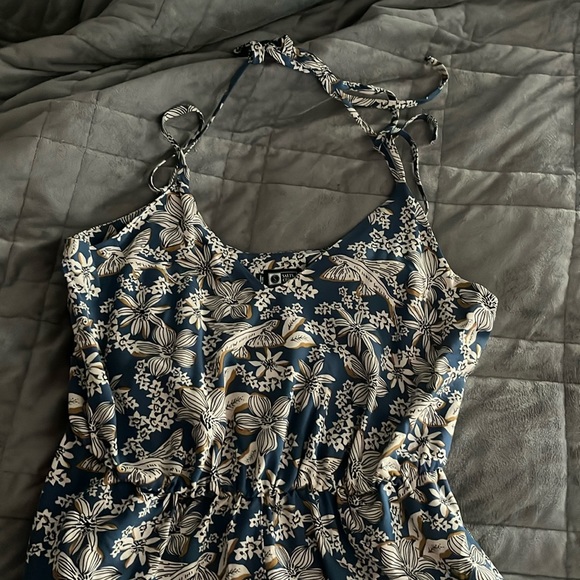 Romper - Picture 1 of 4